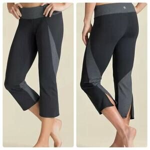 Athleta Power Ananda‎ Split Leg Crop Yoga Pants XS